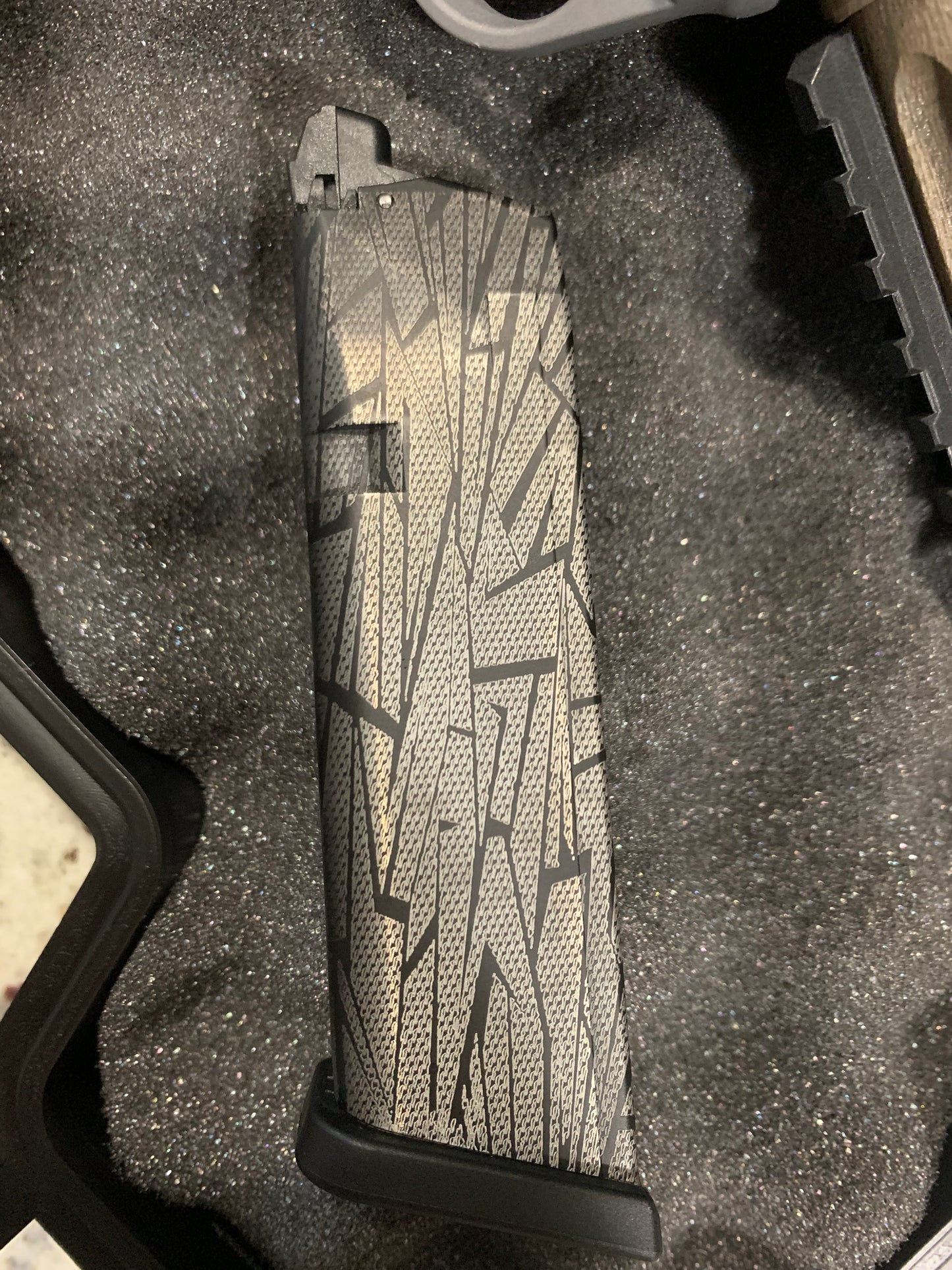 Grabado y Grabado Láser- Metal Mag